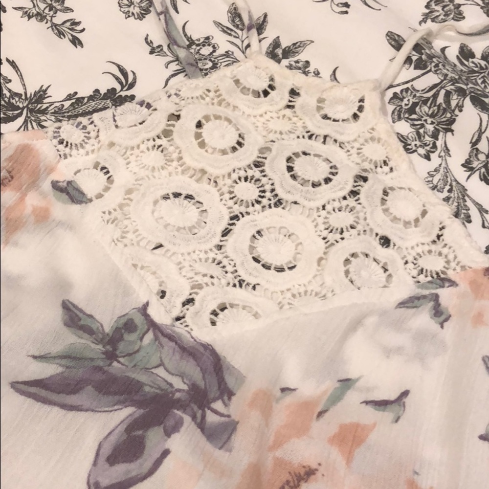 Top - Picture 3 of 3